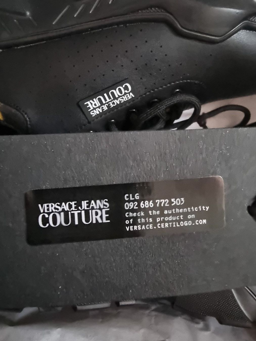 Versace Chaussures hommes: Versace Sneaker low 39 – Neuf avec emballage d'origine à Mauren par ehr_5cy6 8