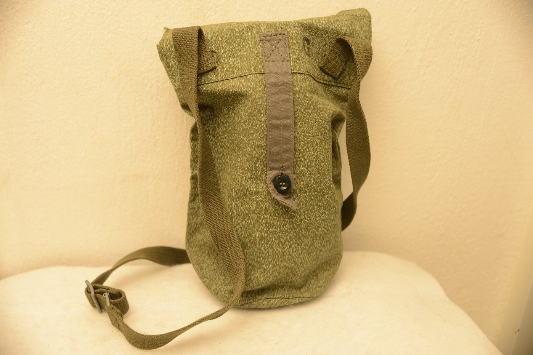 Schweizer Armee Taschen: Gasmasken-Filtersack von der Schweizer Armee 1968 – Gebraucht aus Sachseln von Smatsch54 5
