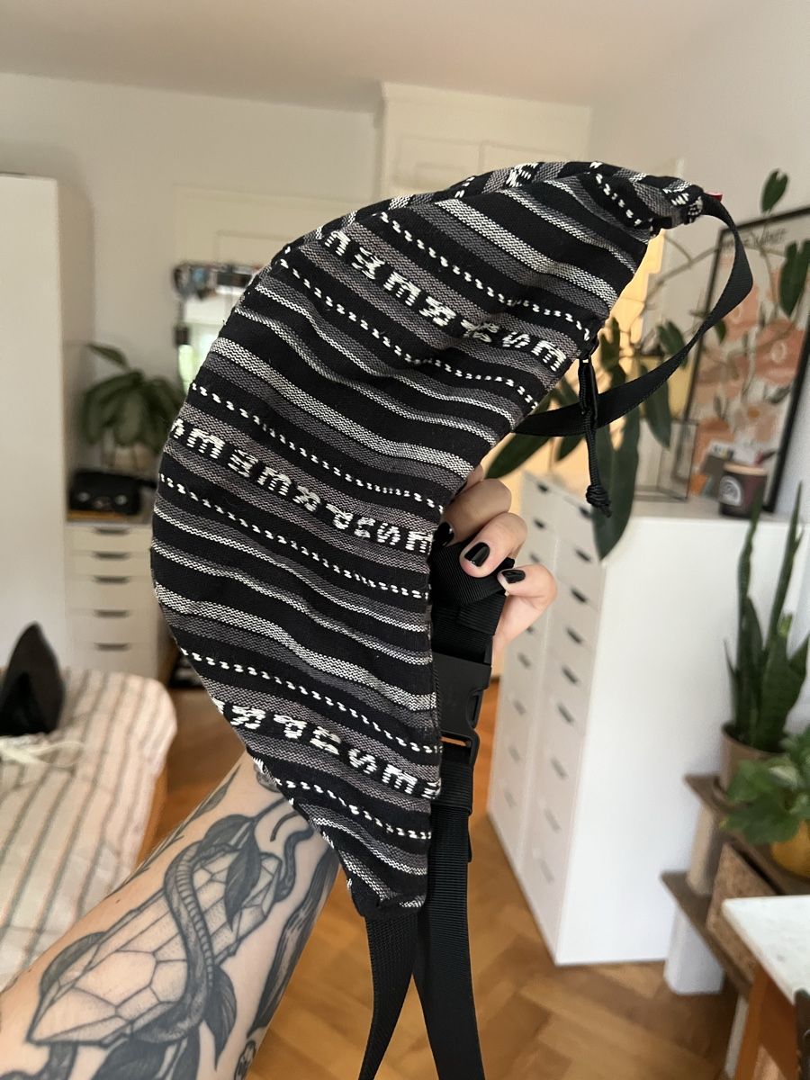 Supreme Borse: Supreme Bauchtasche – Usato da Bern venduto da jas_5f6b 2