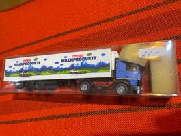 RoskopF Renault Sattelzug Milchprodukte 1:87