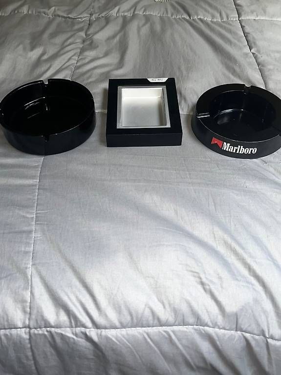 Portacenere: 3 Aschenbecher Marlboro Kent Vintage Set – Usato da Luzern venduto da sim_5hkz