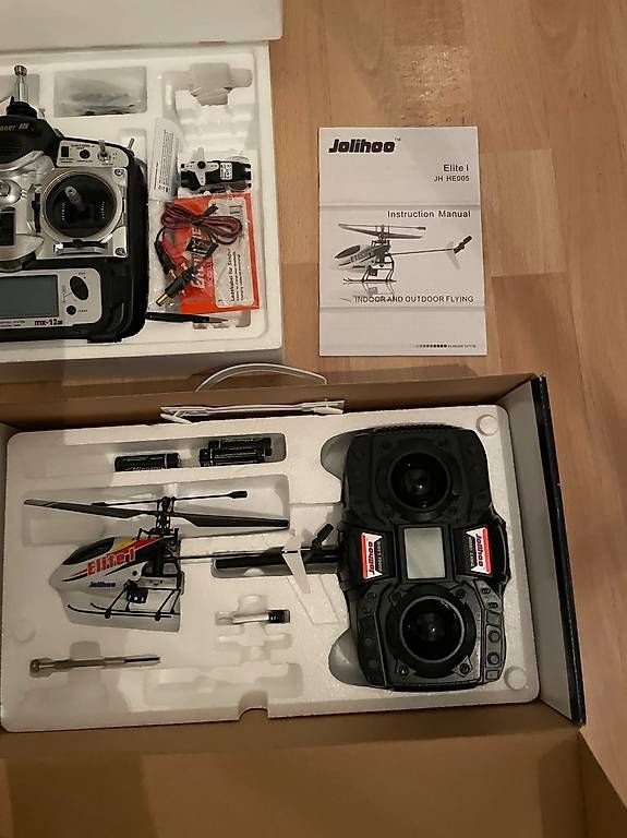 Blade RC Kits de montage: Hélicoptère télécommandé – D'occasion à le locle par caryl