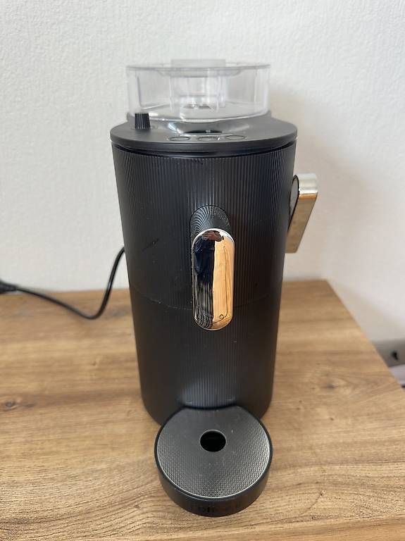 Coffee B Macchine per caffè & Macchine per espresso: Machine à café à vendre – Usato da Romanel-s-Lausanne venduto da yas_7m2m 4