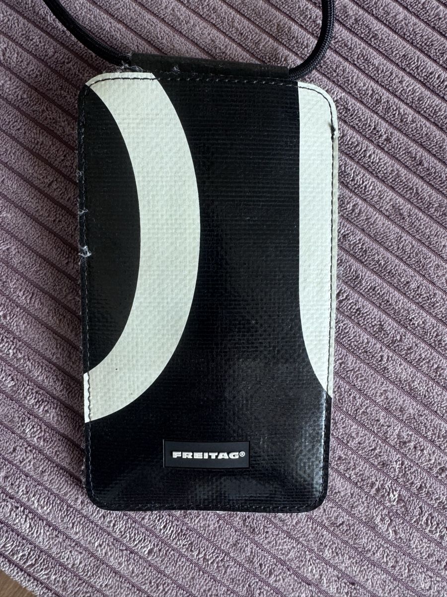 Freitag Cover & Protezioni schermo: Freitag F337 ROBIN Smartphone Hülle – Nuovo (secondo la descrizione) da Zürich venduto da ellajoanag 1