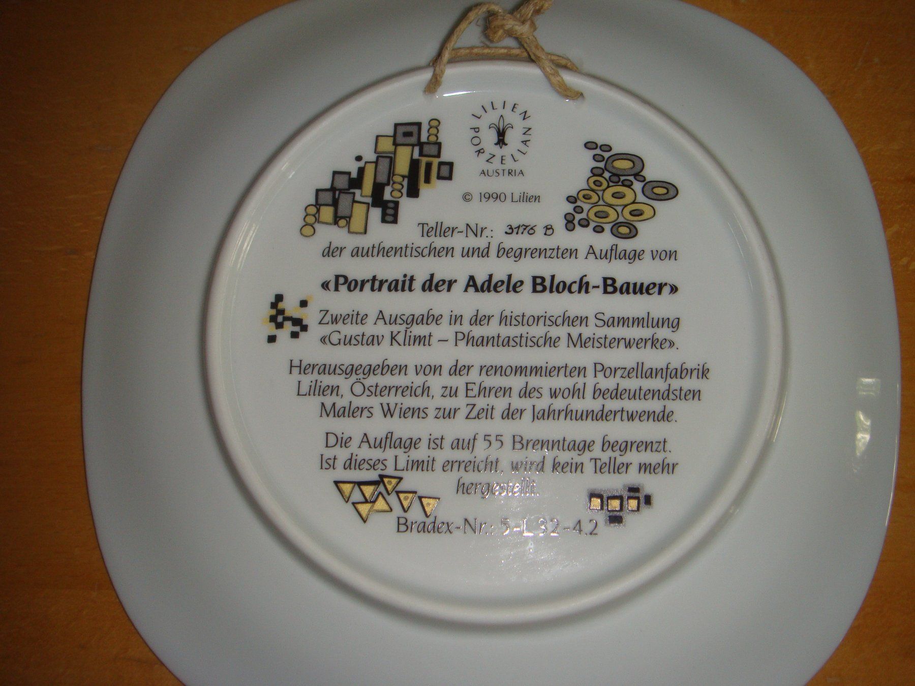 Assiettes: Wandteller Portrait der Adele Bloch-Bauer – Neuf (Voir description) à Reinach BL par Maryichbins 1