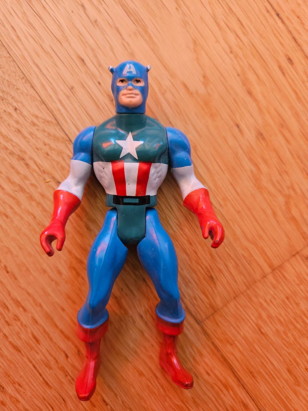 Marvel Figuren: Figurine Captain America 1984 Marvel Comics – Gebraucht aus Lutry von Buby