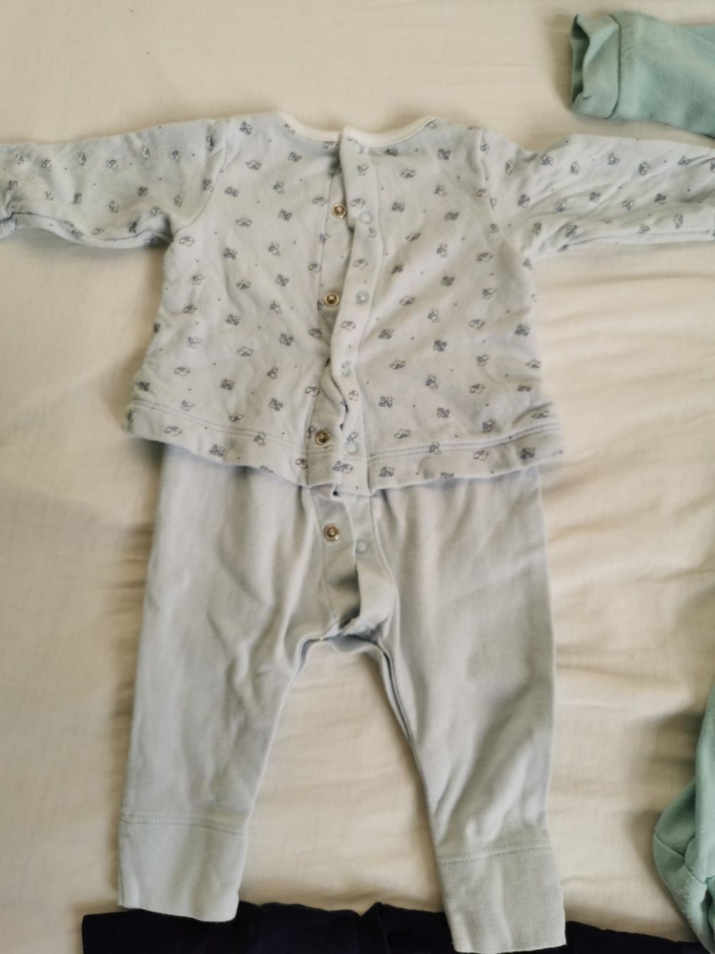 Lotti & Set di vestiti: Kleider Baby 62/68 – Usato da Horw venduto da Lea1595 1