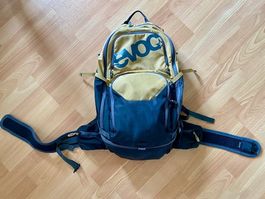 EVOC Bike Rucksack Explorer Pro 30l gold/carbon grey Gr. M/L