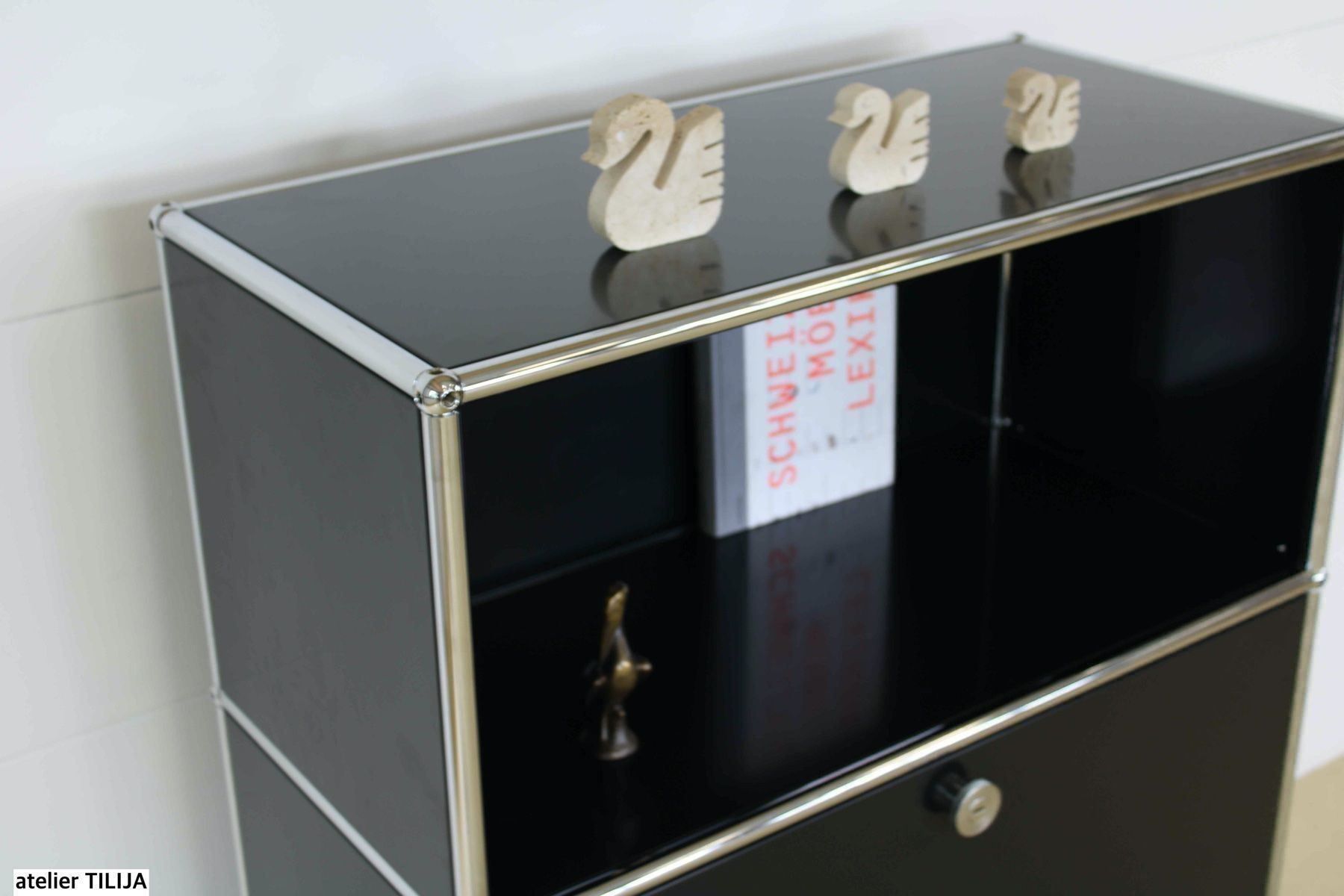USM Cassettiere: USM Sideboard, Lieferung & Umbau möglich – Usato da Meinisberg venduto da atelier_TILIJA 3