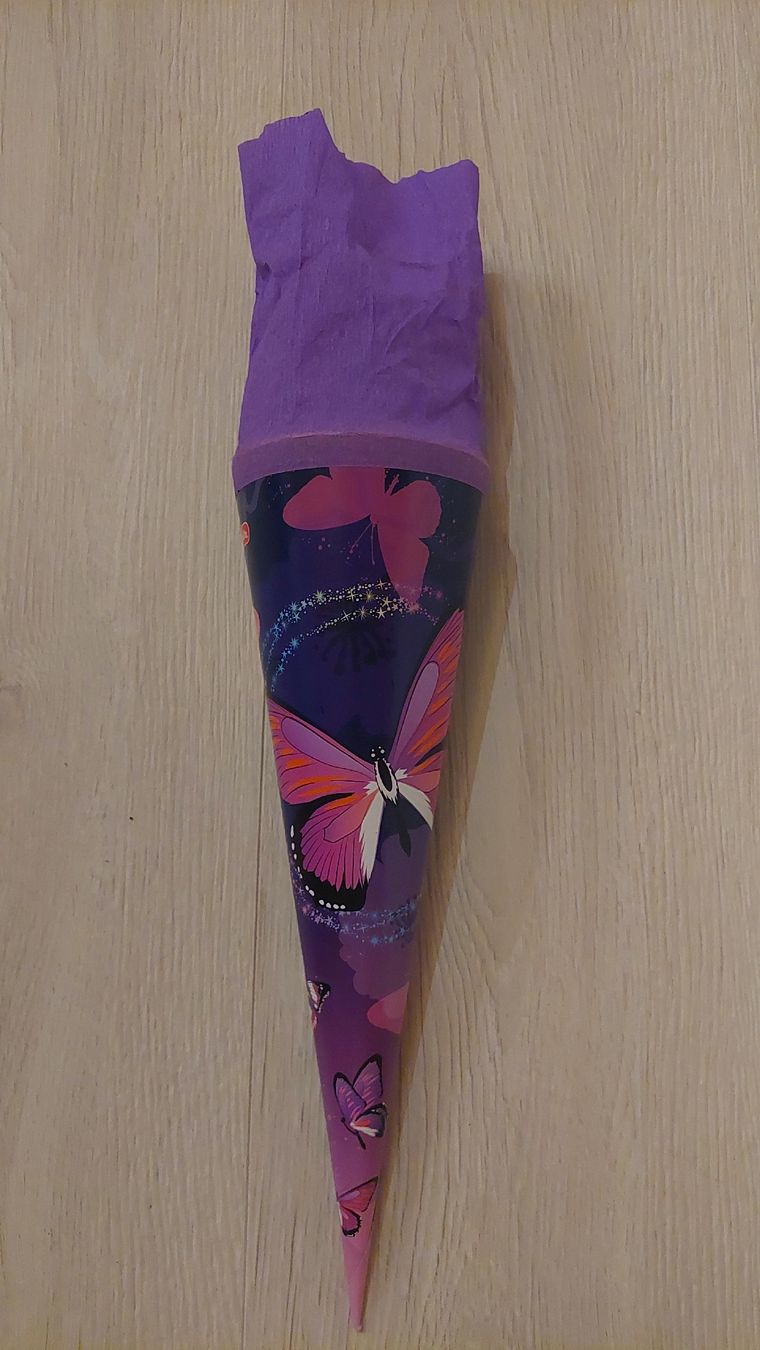 Giocattoli: Schultüte Schmetterling 35cm – Usato da Volketswil venduto da Anni88