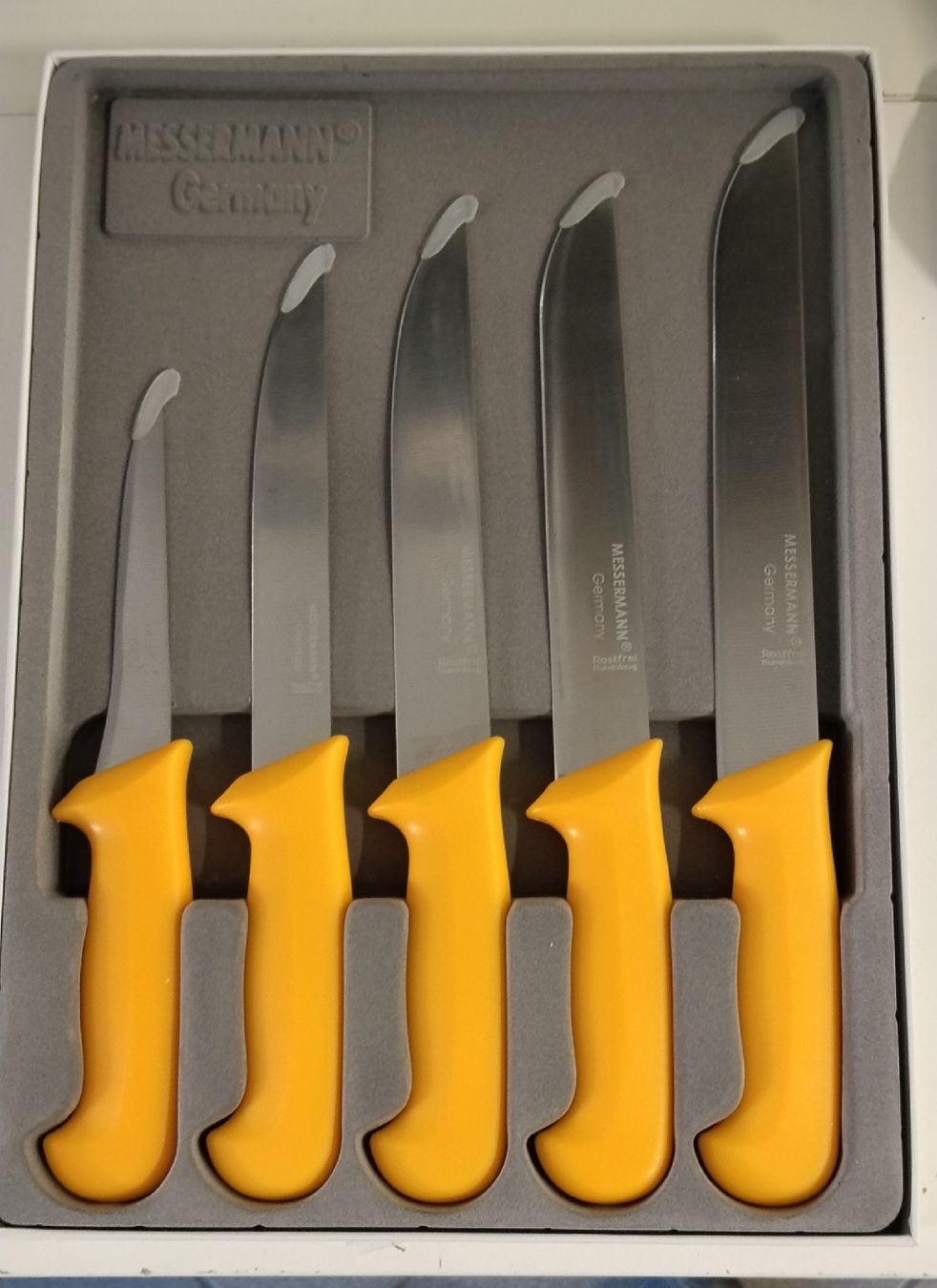 Solingen Coltelli: Neues Kochmesser Set messermann Solingen Germany  – Nuovo e nell'imballaggio originale da Biel/Bienne venduto da Vintage-timearts