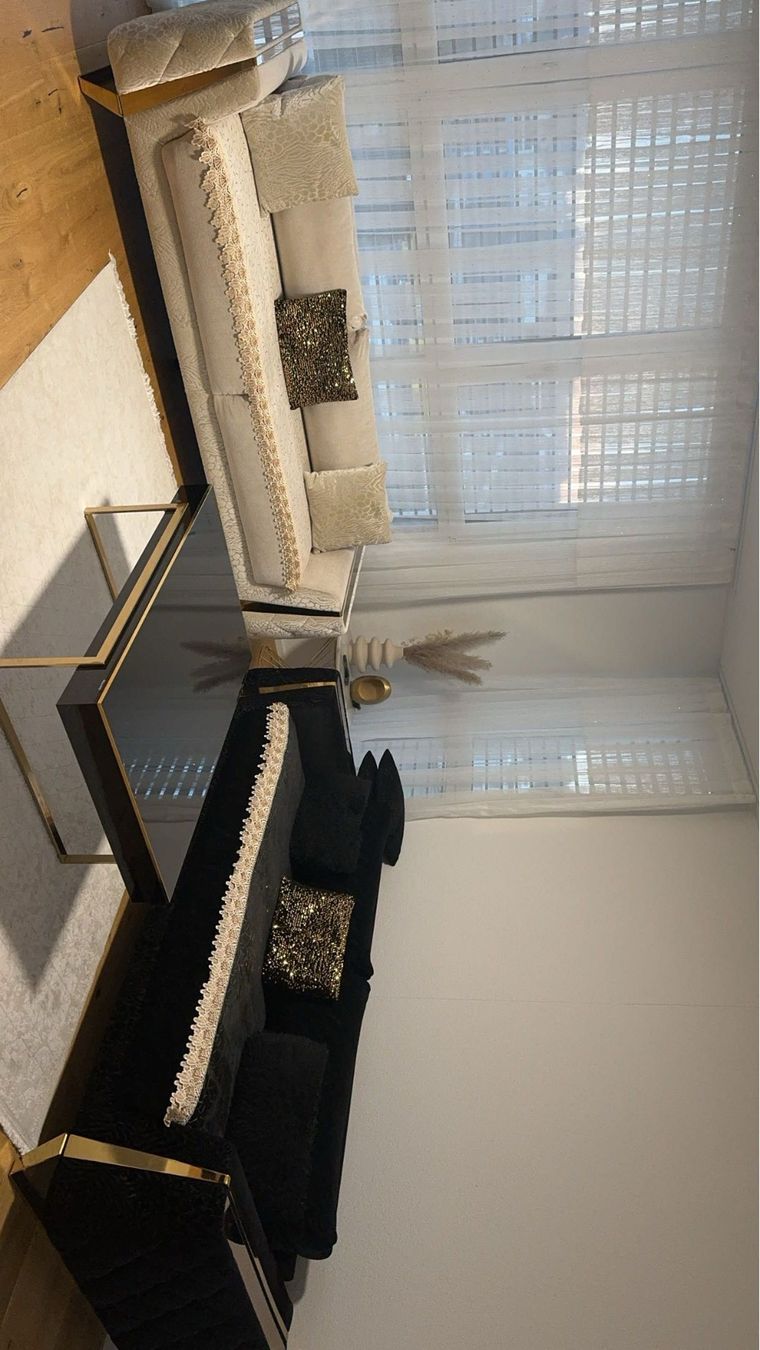 Sofas: sehr schönes Designer-Sofa – D'occasion à Wetzikon ZH par Miz_nn88 2