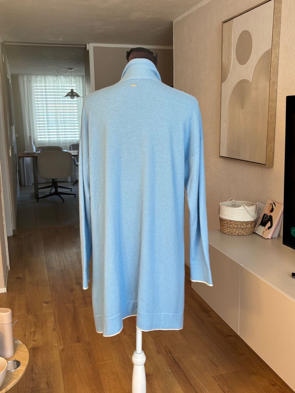 Bogner Giacche: Bogner Strickjacke 100% Cashmere – Usato da St. Margrethen SG venduto da dijanaO 5
