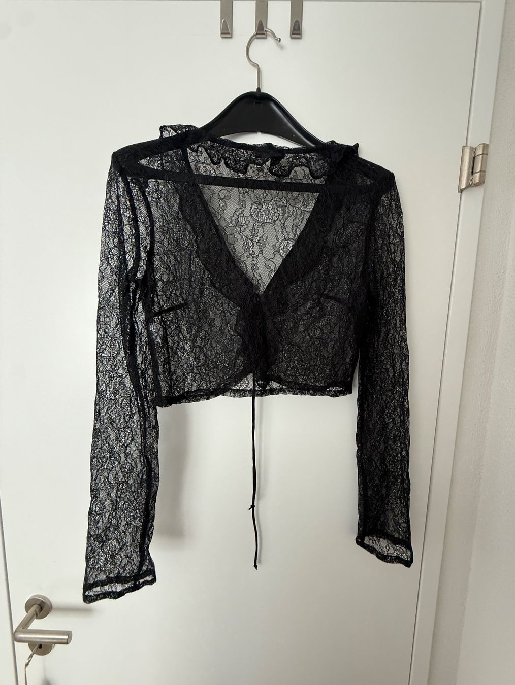 Bershka Tops: Lace Ausgangstop Bershka – Neu (gemäss Beschreibung) aus St. Gallen von di_146 2