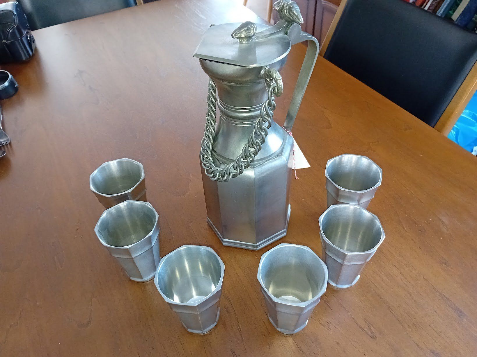 Caraffe: Zinn Krug imt 6 Bechern – Usato da Wolfhausen venduto da cmos101