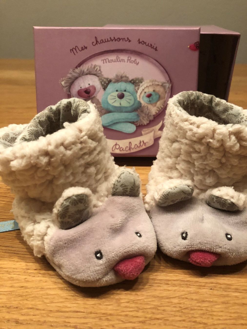 Scarpe per ragazzi: Neu Moulin Roty Chaussons Les Pachats – Nuovo (secondo la descrizione) da Zürich venduto da asocaciu