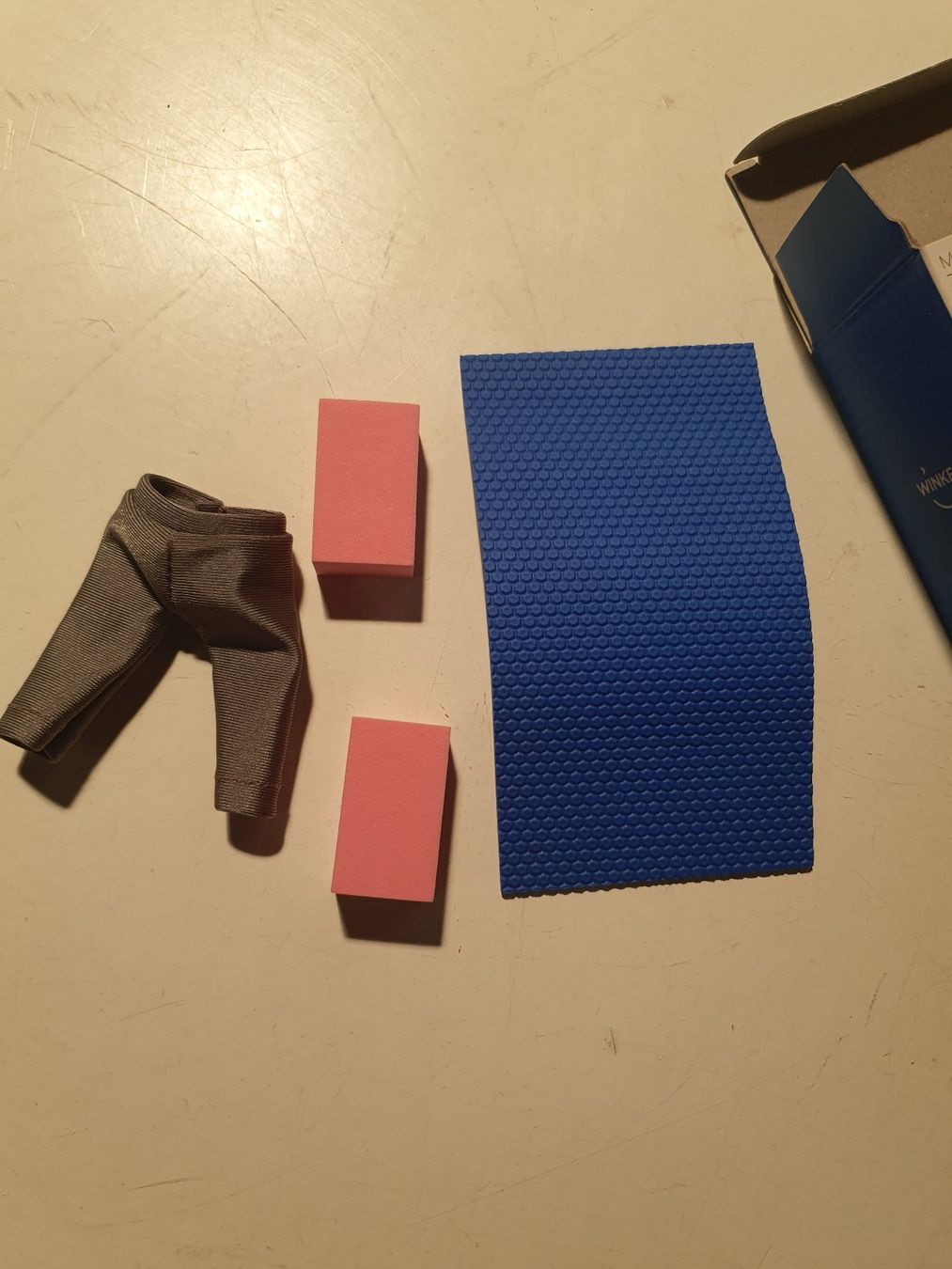 Spiele: Mini Finger Yoga – Gebraucht aus Zürich von loosebone 2