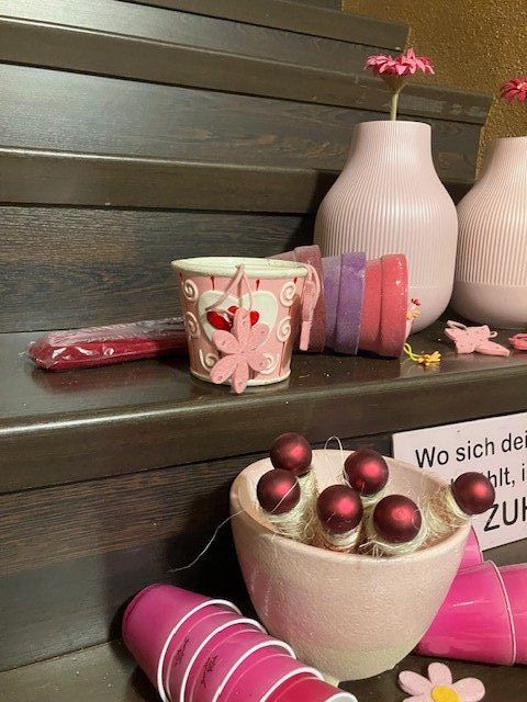Tutte le decorazioni: diverse deko in rosa-pink – Usato da Schwarzenberg LU venduto da kindler007 2