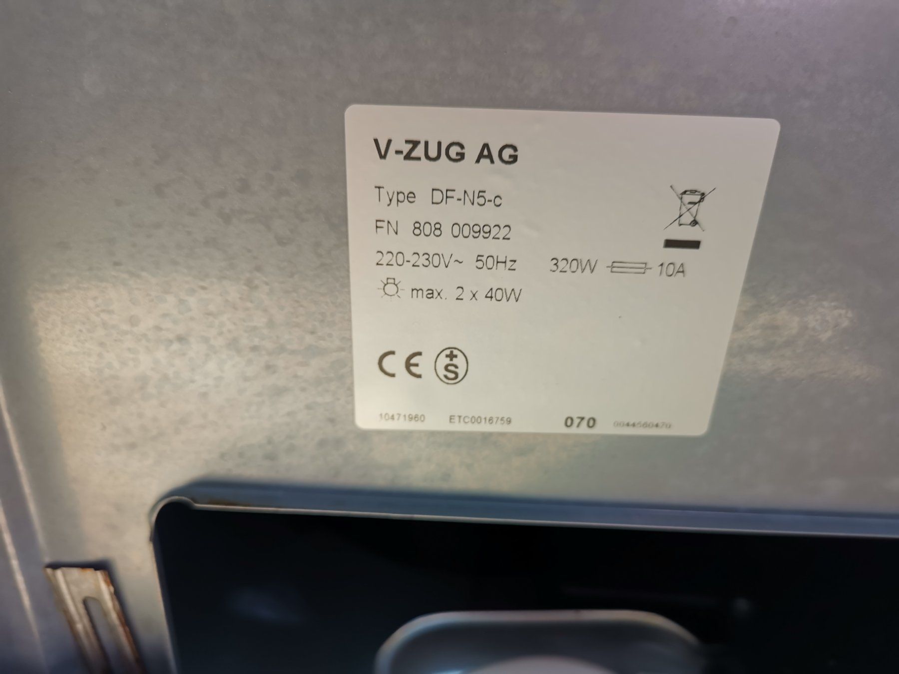 V-Zug Dampfabzug: Dampfabzug V-ZUG – Gebraucht aus Spreitenbach von  1