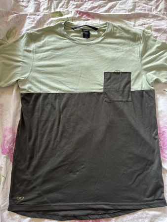 ION Herren T-Shirt, Grösse L, Grün - Top Zustand