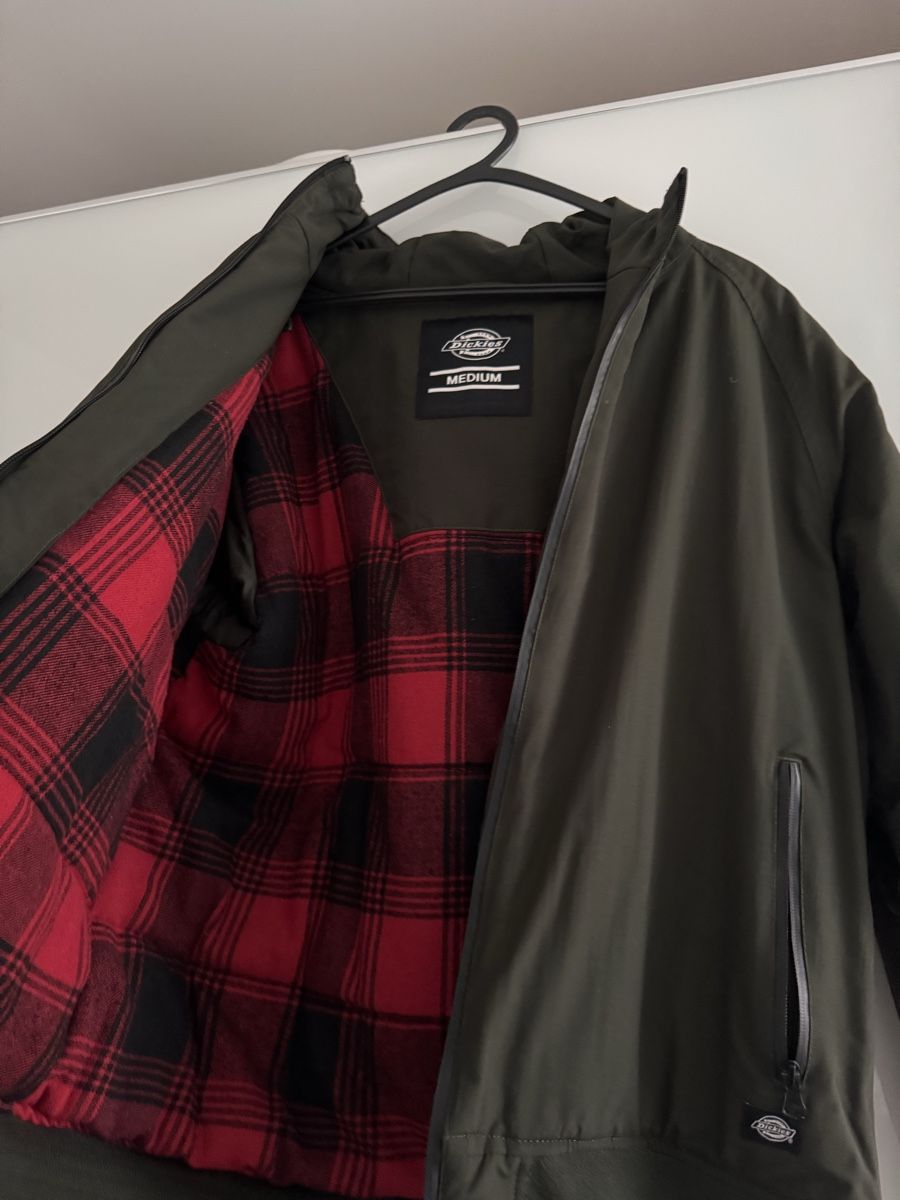 Dickies Giacche: Dickies Men's Jacket Size M, Green, With Hood – Usato da Seewen SZ venduto da moi_6ffk 2