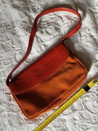 Petit sac en cuir velours