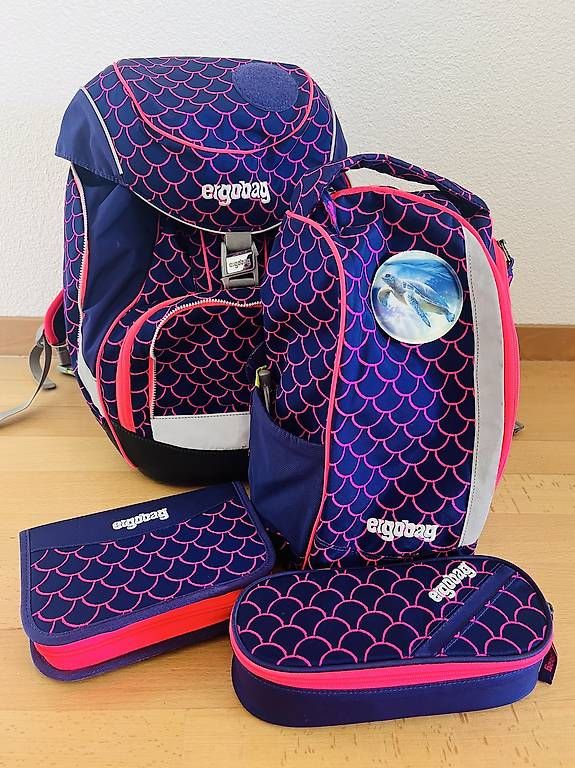 Ergobag Borse & Zaini: Ergobag Schulrucksack -Set (4-teilig) – Usato da Jona venduto da ron_b8wq