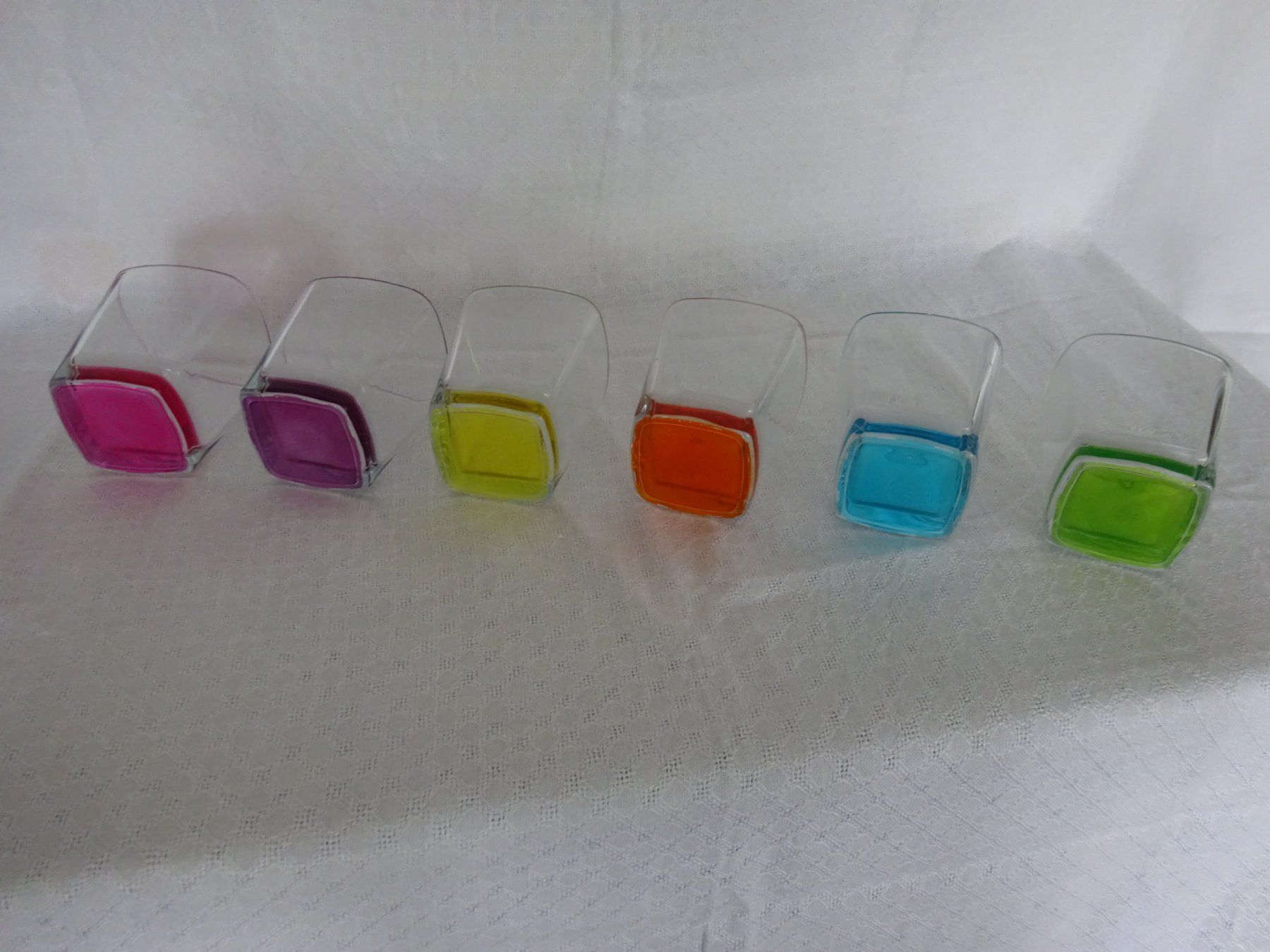 Bicchieri: Bunte Trinkgläser aus Glas – Usato da Birmenstorf AG venduto da nfl_6z2d 3