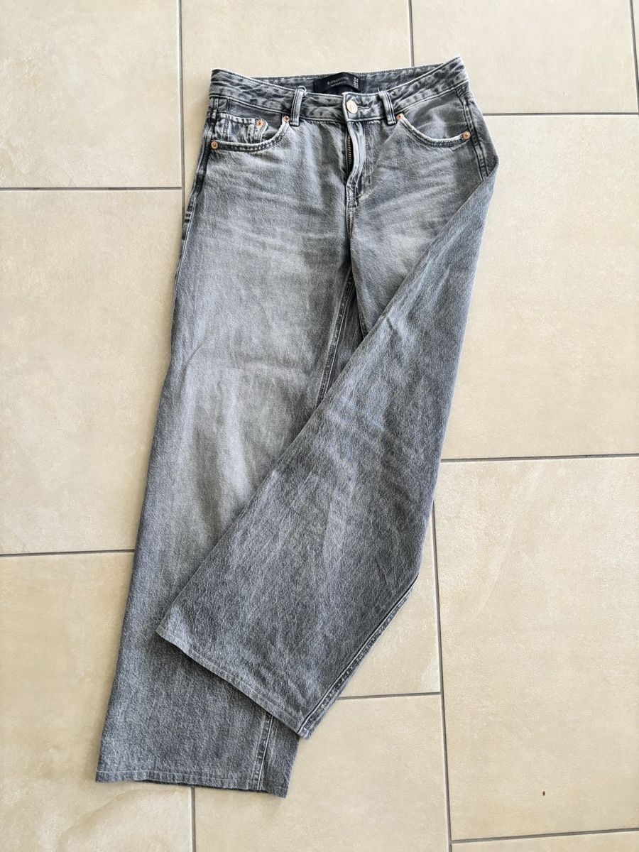Stradivarius Jeans: Stradivarius Jeans grau Groesse 34 gebraucht – Usato da Ermensee venduto da mon_wbk8