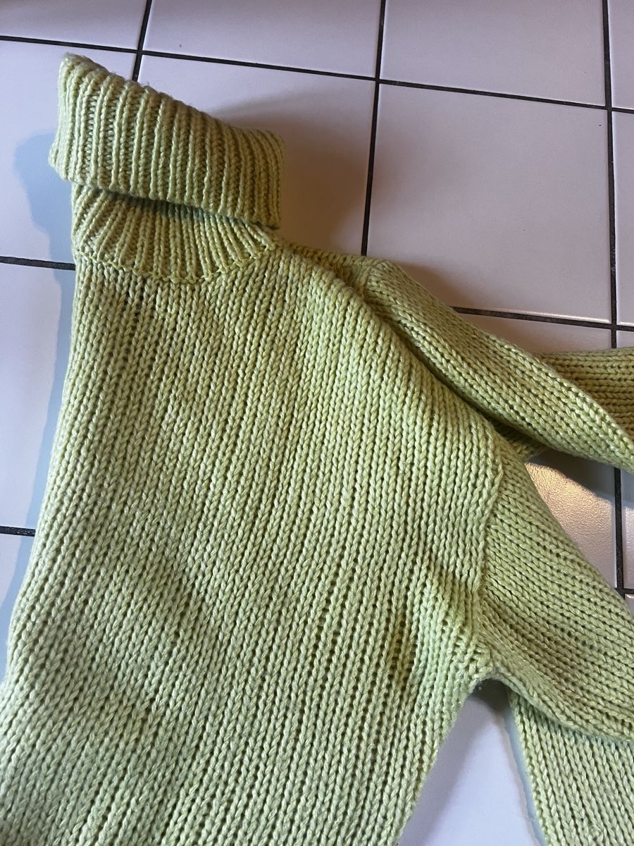 H&M Maglioni & Felpe: H&M Strickpullover, Rollkragen, Gr. S, gelbgrün – Usato da Bern venduto da fla_yj25 2