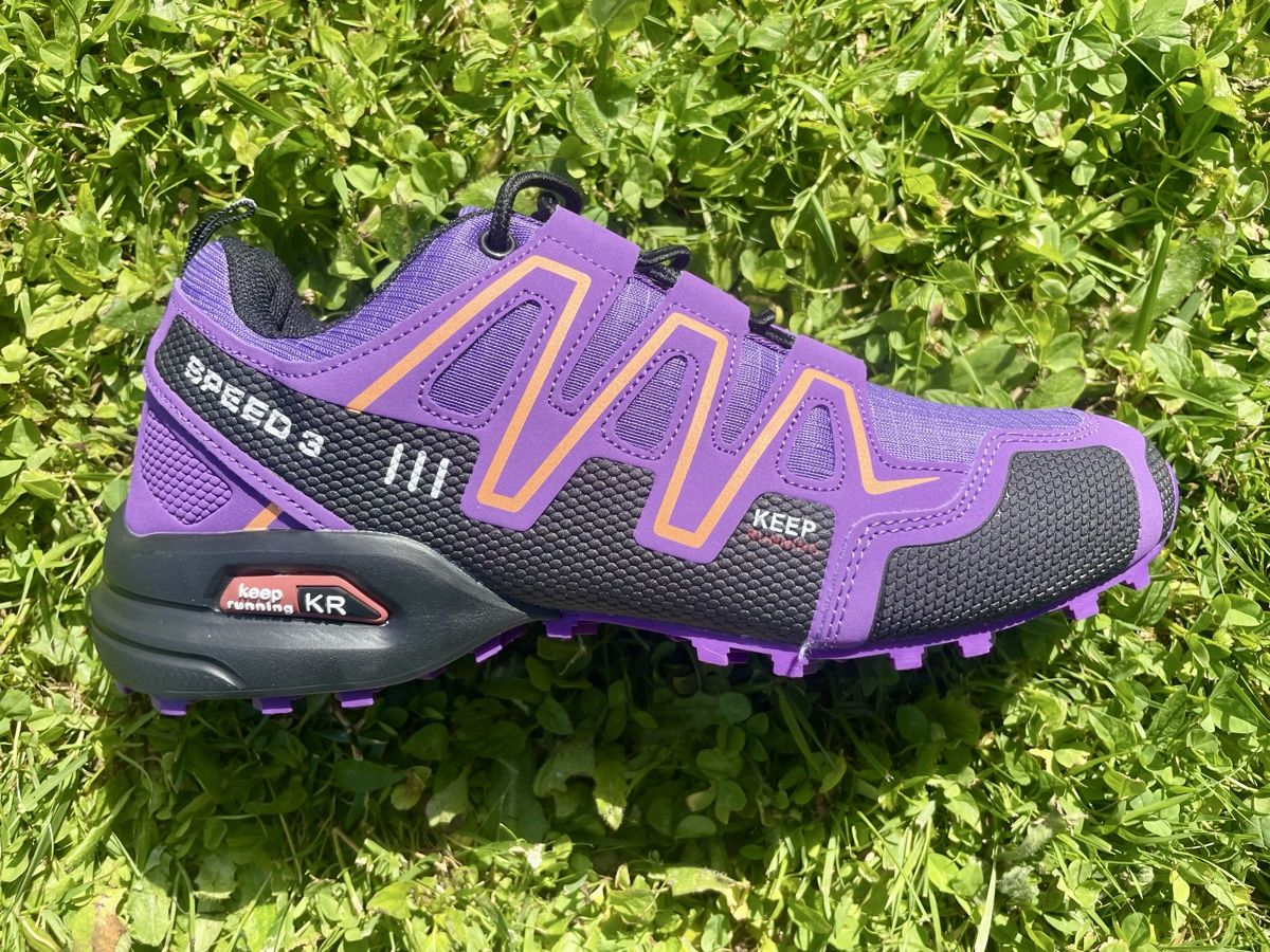 Scarpe da donna: Neue Turn/Trekkingschuhe Gr.40 – Nuovo e nell'imballaggio originale da Villmergen venduto da Gr5imm