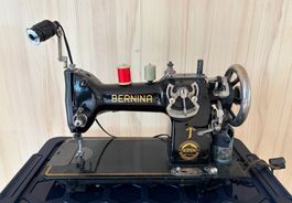 BERNINA Nähmaschine Antik