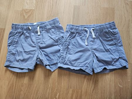 2x Shorts von H&M, hellblau, Gr. 86