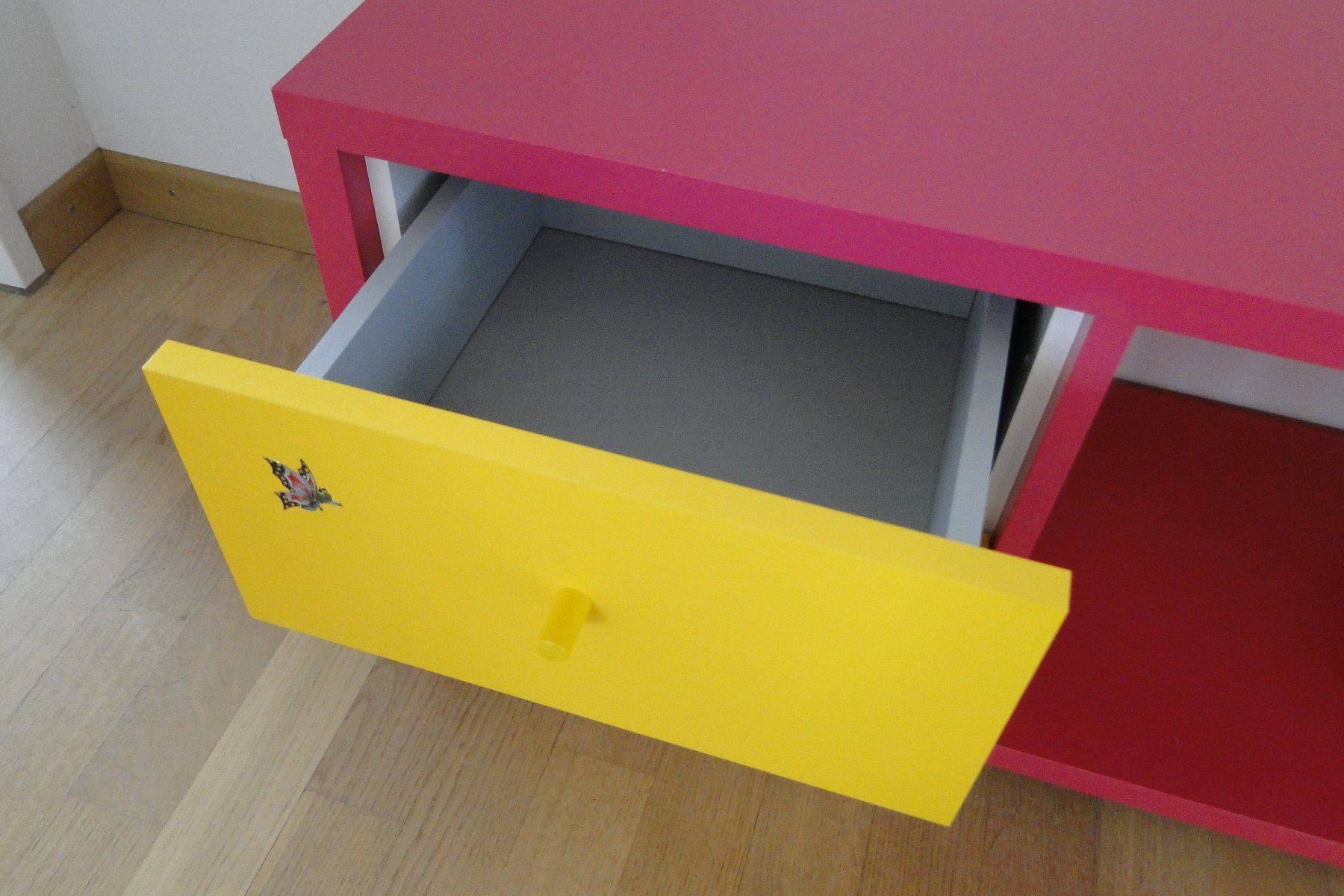 Comodini: Kinder-Nachttisch – Usato da Mörschwil venduto da Wilfris 1