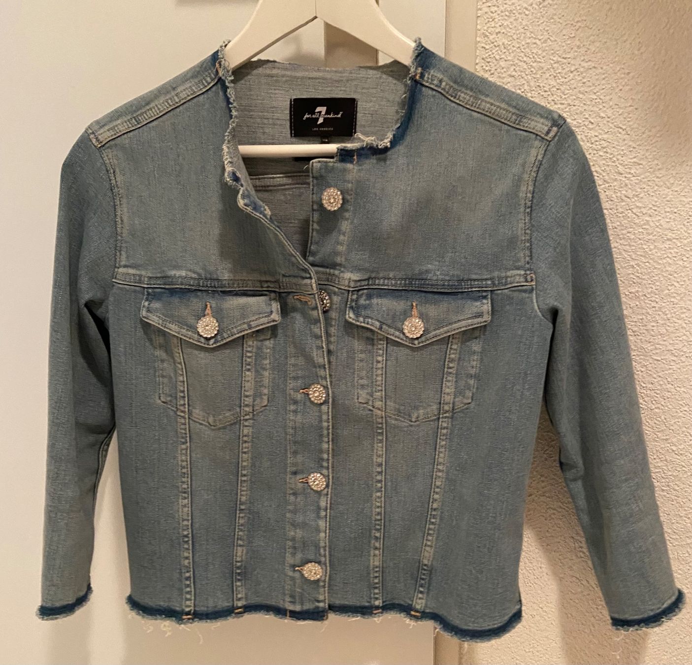Mankind Giacche: 7 for all mankind - Jeansjacke mit 7/8 Ärmeln – Usato da Hausen AG venduto da ENDLIFT