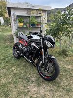 Triumph Street Triple 765 RS 