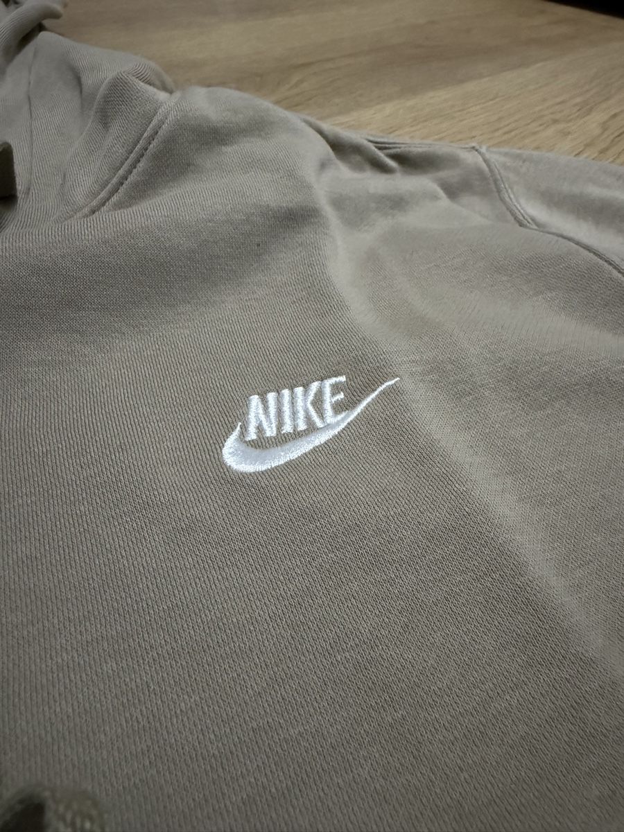Nike Pullover & Sweatshirts: Felpa Nike Beige – Gebraucht aus Bodio TI von bau_62fr 1