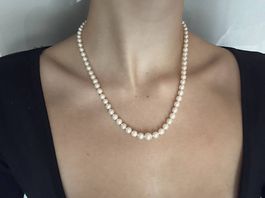 Akoya Perlenkette mit 750 / 18K Goldverschluss  Vintage