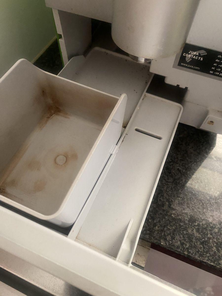 Jura Machines à café & Machines à expresso: Jura Kaffee machine  – Défectueux à Dietikon par Tdaf33 5