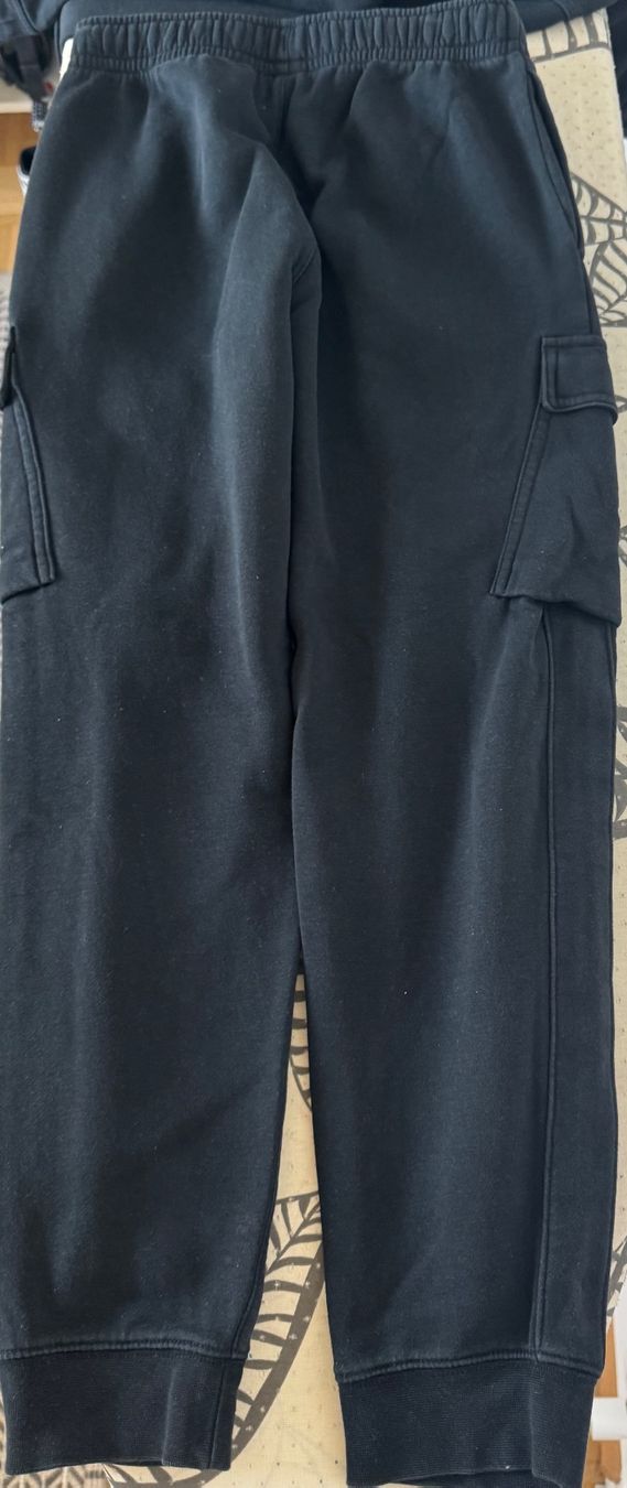 Nike Lotti & Set di vestiti: Ensemble Nike noir Enfant taille M – Usato da Chatelaine venduto da lae_7h8n 3