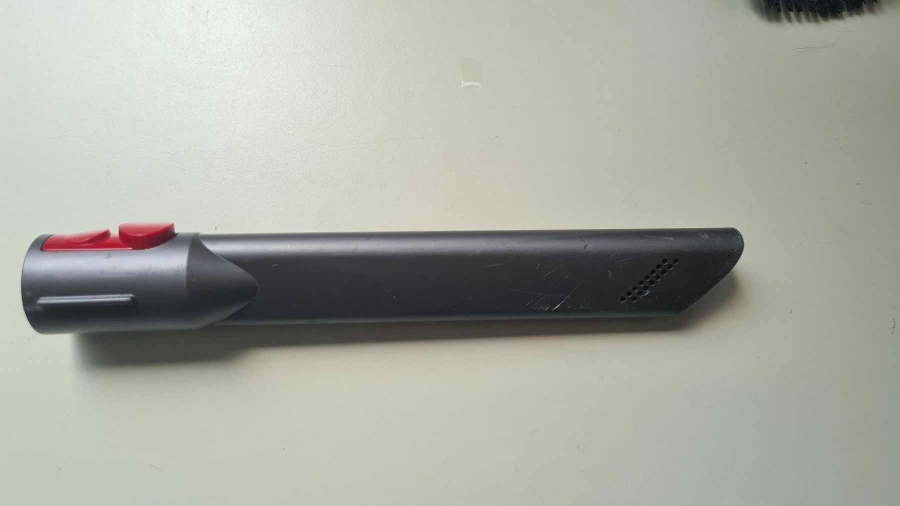 Dyson Aspirapolveri & Accessori: Dyson Original Fugendüse V7-15 – Usato da Urdorf venduto da Nydia-Evelyne 1