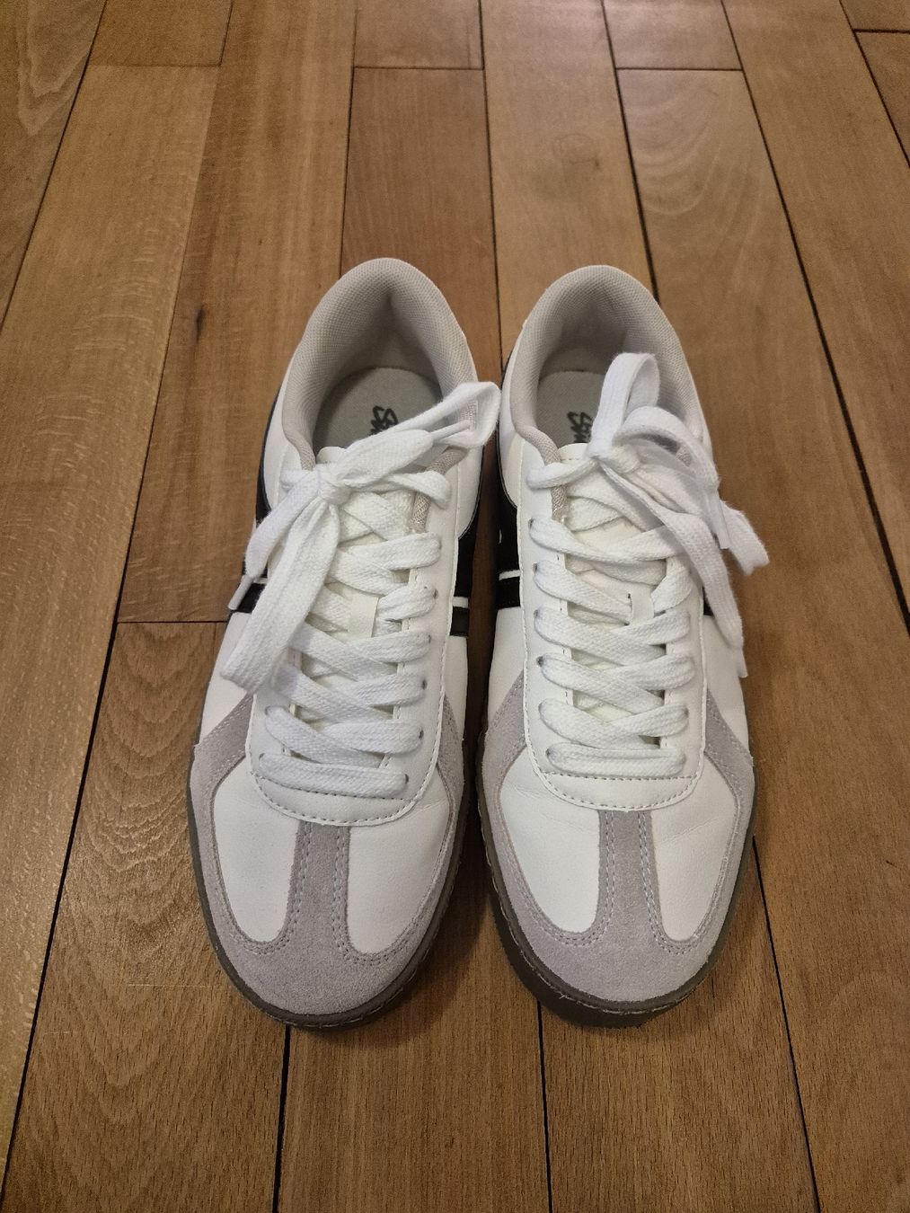 Pull&Bear Herrenschuhe: Sneaker, Pull&Bear, Gr. 40, weiss, wie neu – Neu (gemäss Beschreibung) aus Jona von loalea 1