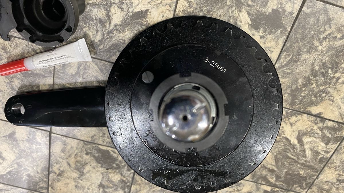 Ersatzteile: Schlumpf Drive High Speed Tretlager – Gebraucht aus Burgistein von Violettt 3