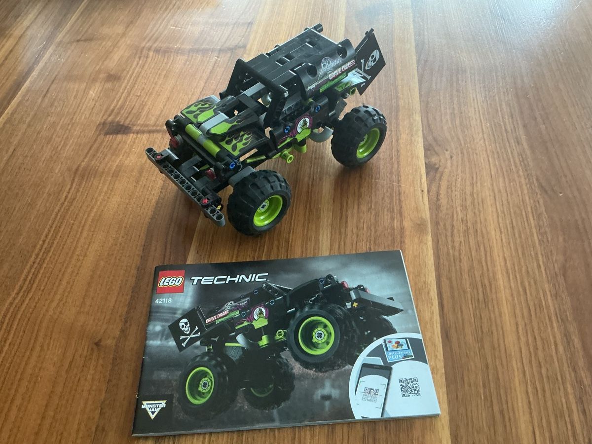 Lego Kit di costruzioni: LEGO Technic 42118 Monster Jam Grave Digger, – Usato da Waldkirch venduto da Blondie13