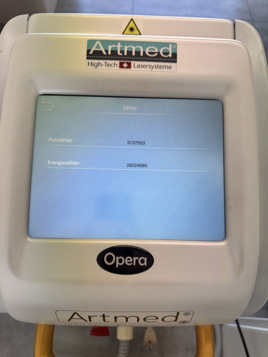 Artmed Alle Maschinen: Artmed Opera Spectrahair 4 - WOW Serie – Gebraucht aus Muhen von lia_8nby 2