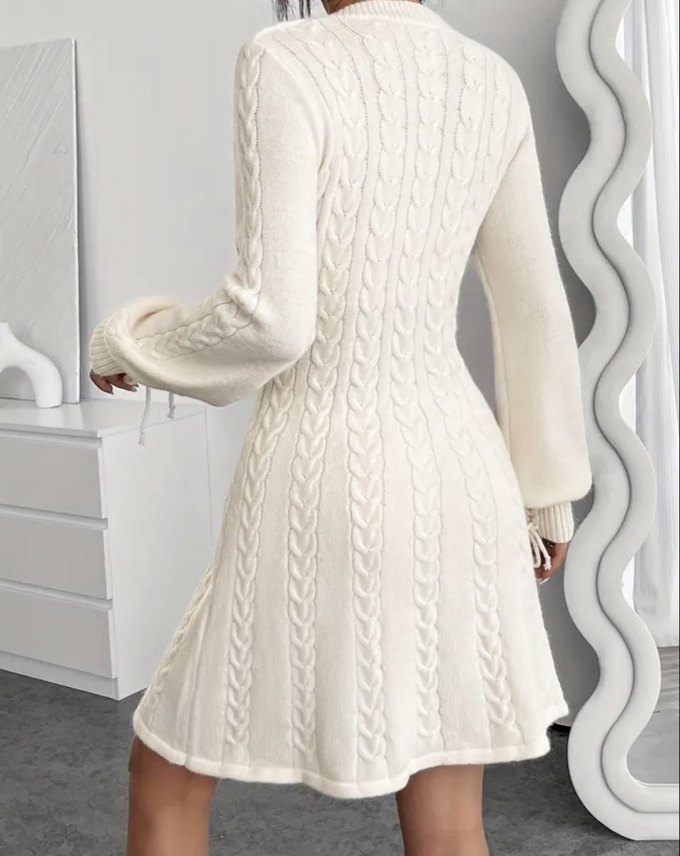 Kleider: Strickkleid cremefarben S NEU – Neu (gemäss Beschreibung) aus Oberglatt ZH von jul_nhy7 1