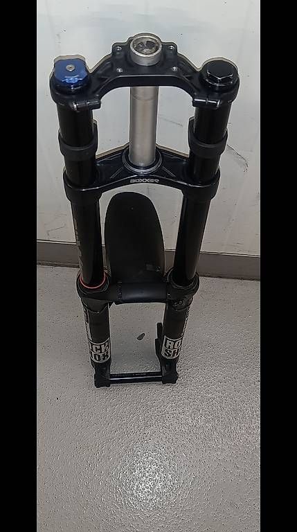 Ersatzteile: Suspension DH Rockshox  – Gebraucht aus Givisiez von rigten