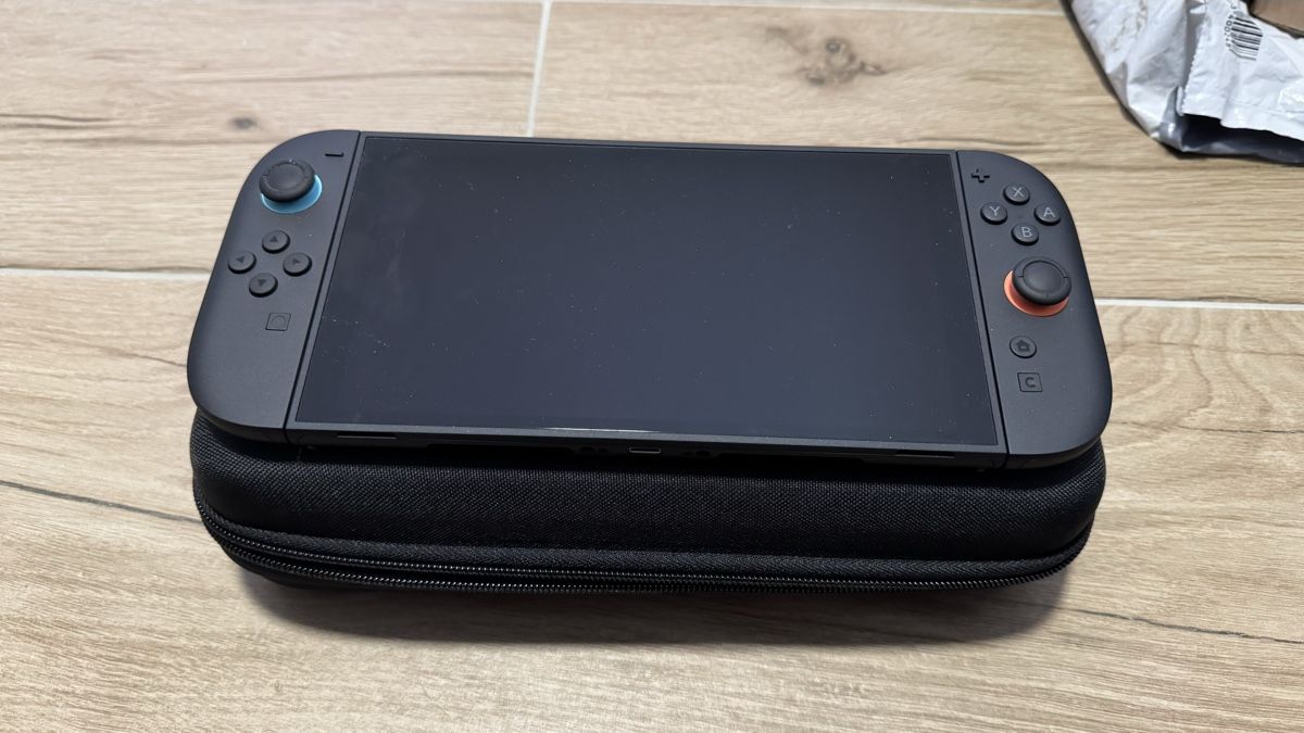 Nintendo Console: Nintendo Switch 2 inkl. Spiele + Tasche, Top! – Usato da Menziken venduto da amped02