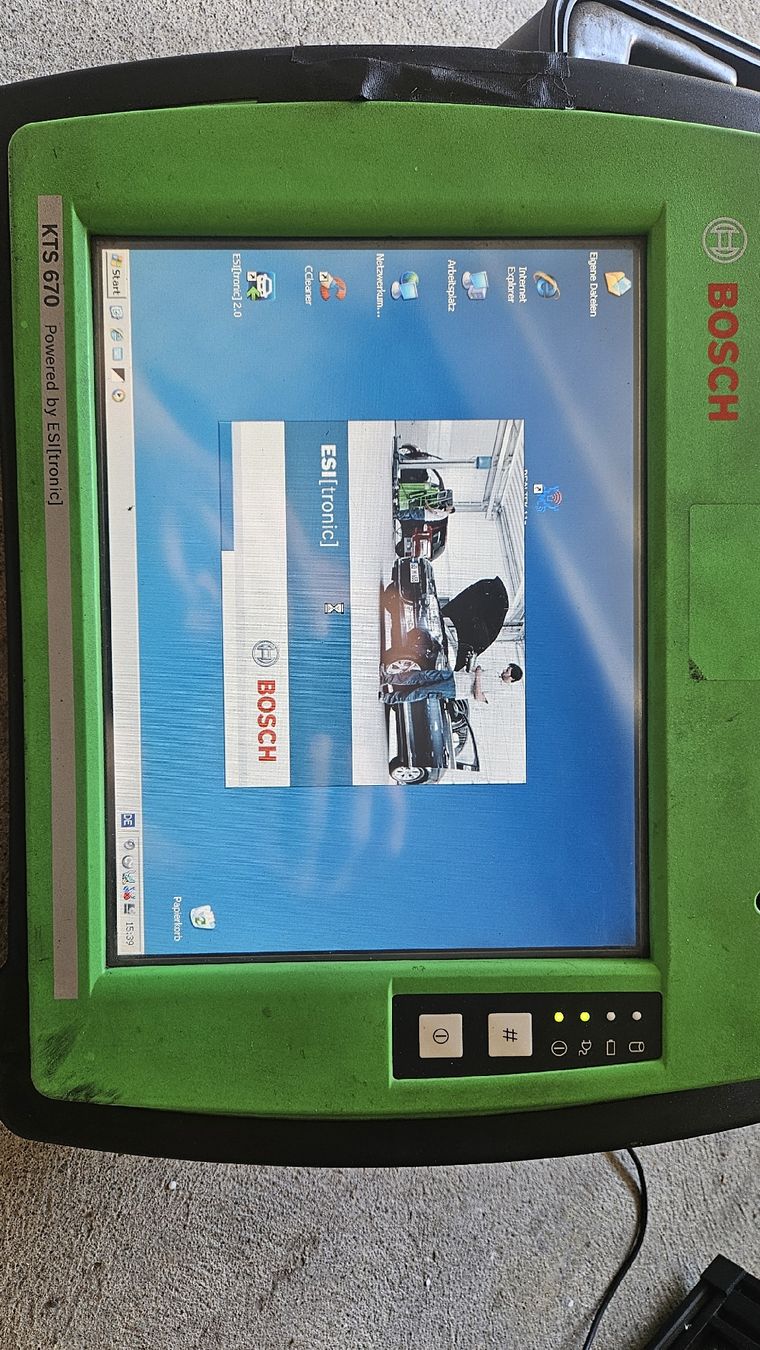 Bosch Misurare: BOSCH KTS 670 diagnostic device with case and cables – Difettoso da Sachseln venduto da laz_65cg 7