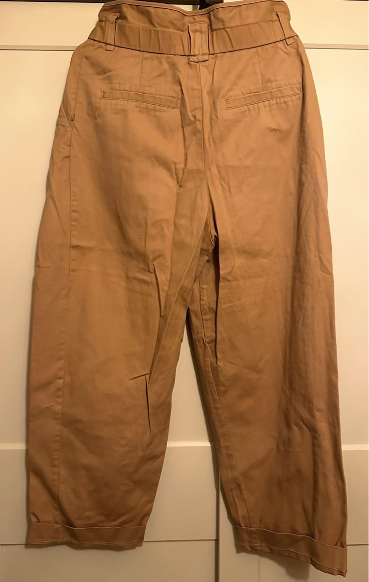 H&M Pantalons: Brown/beige trousers – D'occasion à Zürich par man_x9fj 1